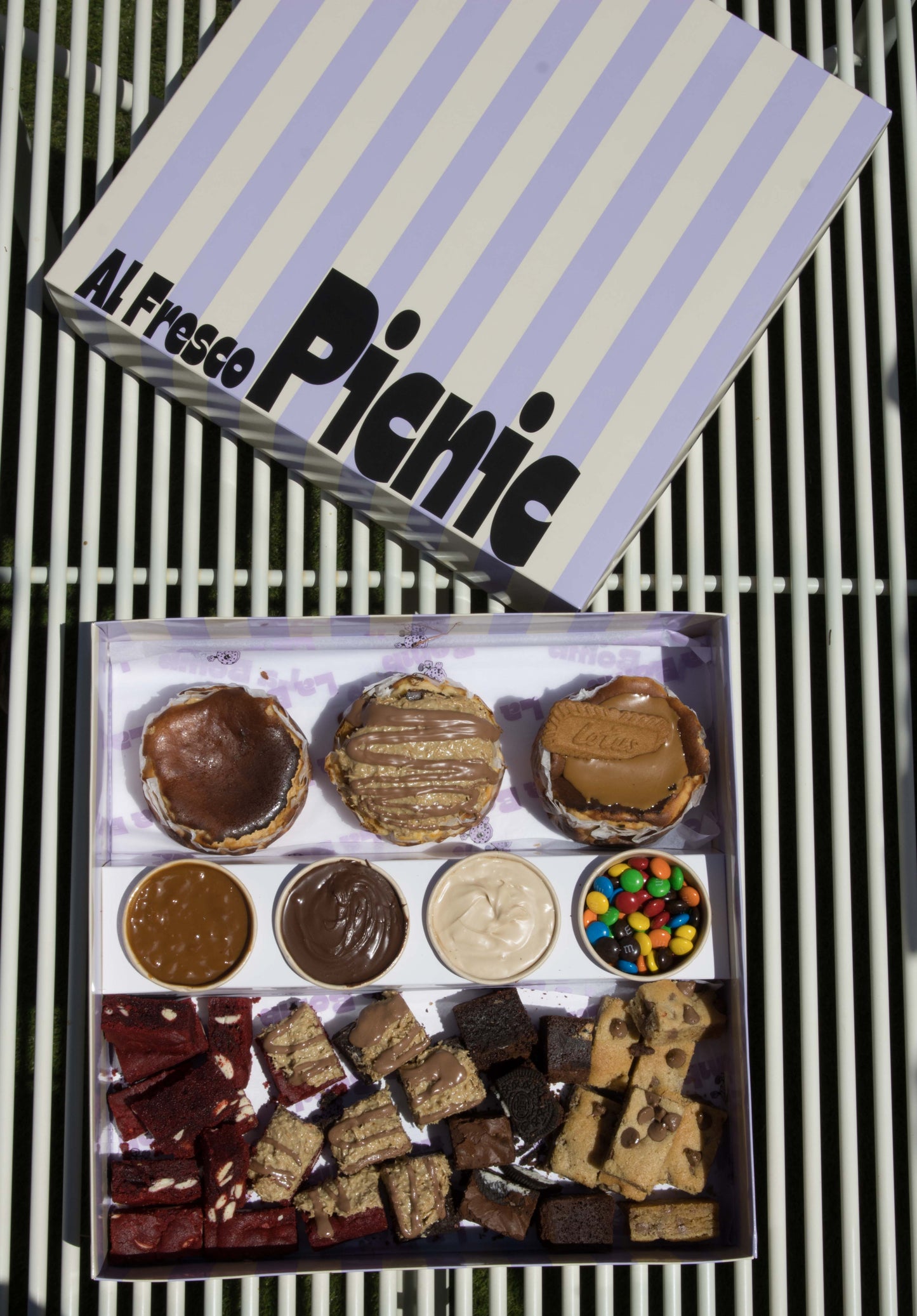 Alfresco sweet Picnic Box