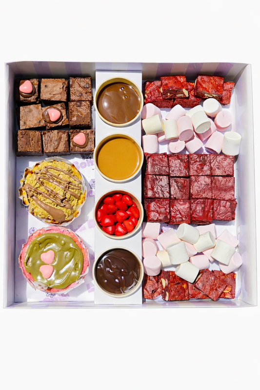 ❤️ Valentine’s Day Alfresco Picnic Box | La Bomb Cookies Perth